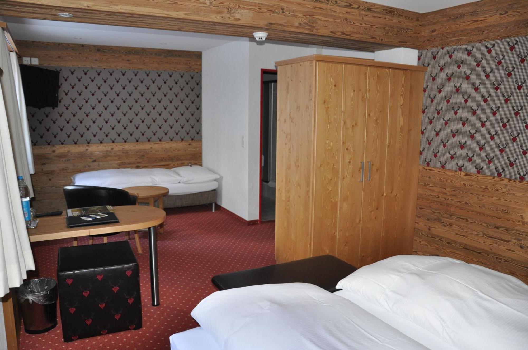 Hotel Edelweiss Superior Murren Room photo
